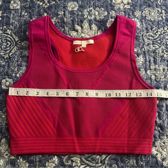 Maje Vibrant Pink Sports Bra
FUCHSIA COLOR - Picture 8 of 12